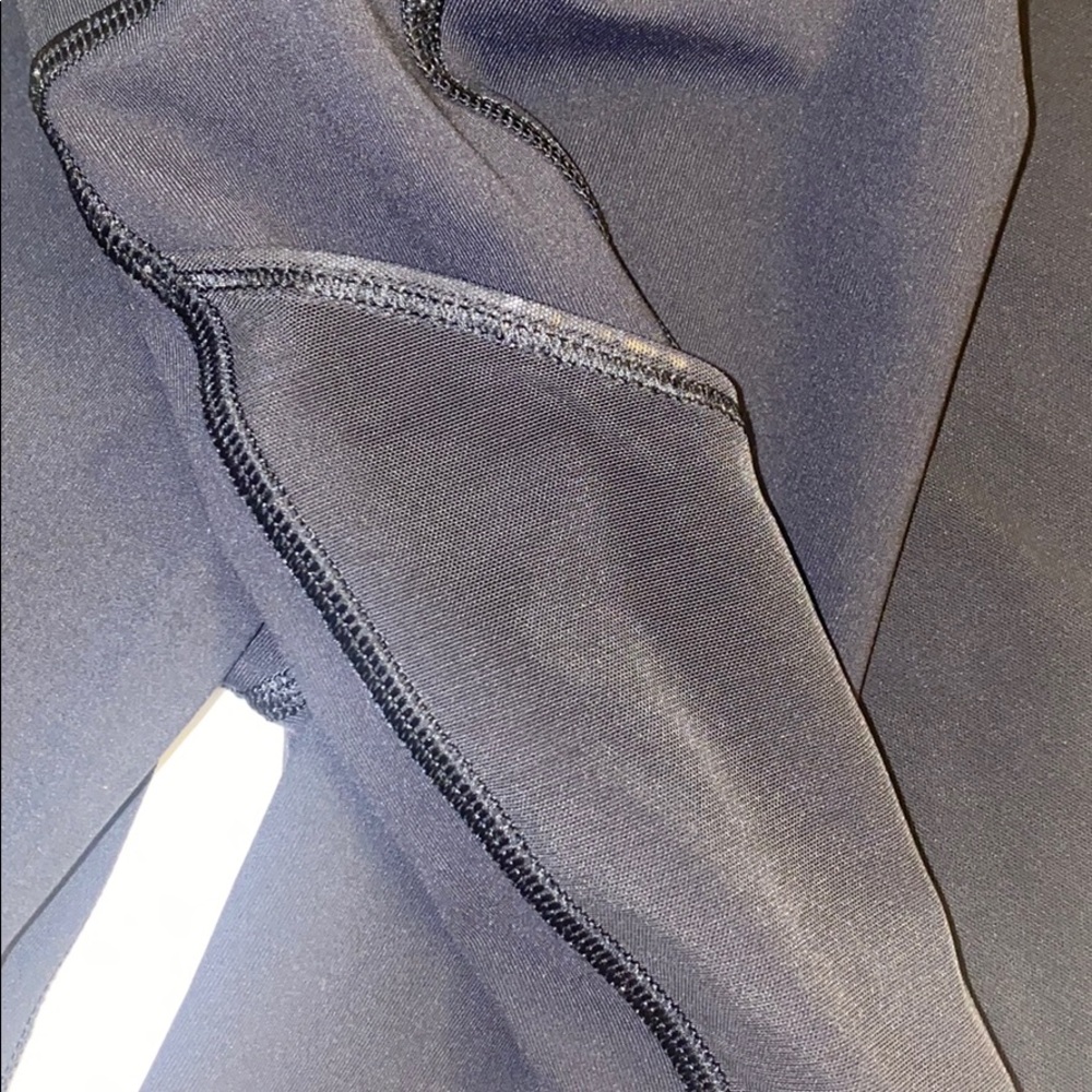 LULULEMON LEGGINGS - Picture 13 of 13